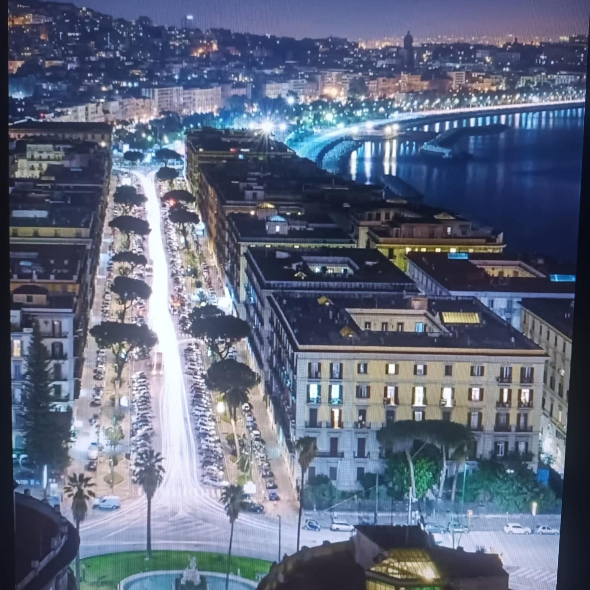 B&B Piccololucio2 Νάπολη Εξωτερικό φωτογραφία